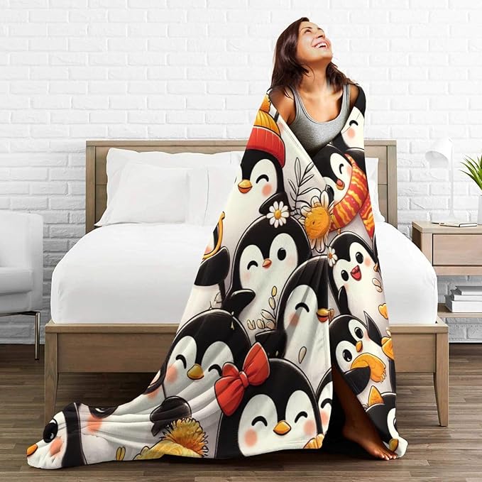 Funny Penguin Blanket Soft Warm Cute Kawaii Penguin Plush Throw Blanket Cozy Flannel Fuzzy Fleece Bedding Stuff Animal Decor Blanket Gifts for Lover Girls Boys Kids Teens Adults Women 60"x80"