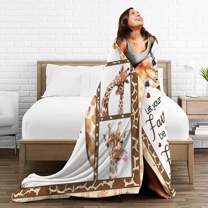 Giraffe Blanket Soft Cozy Cute Giraffe Throw Blanket Warm Giraffe Flannel Fleece Plush Blanket Stuff Animal Decor Blanket Gifts for Lover Kids Girls Boys Women Adults Bed Travel 60"x80"