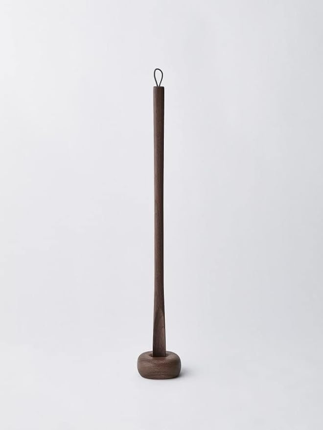 SASAKI Comfy Shoehorn 28.3 Inch with Stand, Long Handle, Wooden Shoehorn, Made in Japan, Shoehorn, Brown Color,Walnut Wood