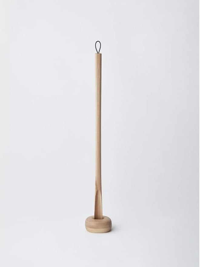 SASAKI Comfy Shoehorn 28.3 Inch with Stand, Long Handle, Wooden Shoehorn, Made in Japan, Shoehorn, Beige Color,Birch Wood
