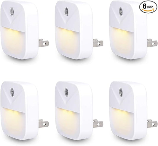 Uigos LED Night Light Plug in with Dusk to Dawn Sensor, Auto On Off Nightlight for Bedroom Bathroom Hallway Stairs Kitchen, Warm White Glow, Energy Efficient, Safe for Kids Elderly, 6 Pack
