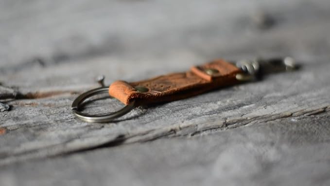 Genuine Leather Keychain Walnut Leather Key Holder Mens Belt Key Chain Ring Fob