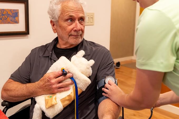 Twiddle Premium Dementia Activities for Seniors - Comforting Alzheimer’s Products for Elderly - Engaging Sensory Items for Adults (Cream Cat)