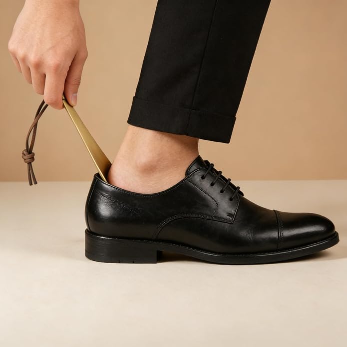 Premium Solid Brass Shoe Horn - Portable Metal Shoe Wearing Helper | Sturdy Short Shoehorn for Travel & Home Daily Use (19.7cm / 7.76"), Shoes Boots Wearing Aid Tool for Men Women Seniors