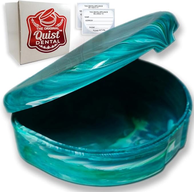 QUIST (TM) Orthodontic Retainer Case (Turquoise)
