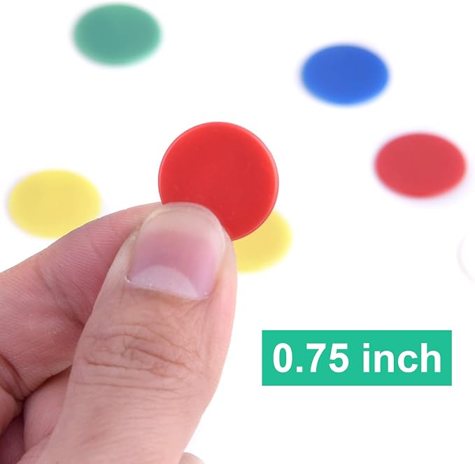 Coopay 900 Pieces Counters Counting Chips Plastic Markers Mixed Colors for Bingo Chips Game Tokens, Contain White, Blue, Green, Yellow, Red, Purple Colors