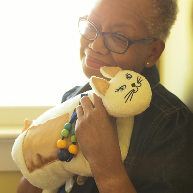 Twiddle Premium Dementia Activities for Seniors - Comforting Alzheimer’s Products for Elderly - Engaging Sensory Items for Adults (Cream Cat)