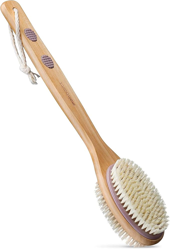 MainBasics Back Scrubber Shower Brush, Lavender, Long Handle | Dual Sided Body Brush, Exfoliating Bristles and Soft Bristles, Back Scrubbing, Deep Cleaning
