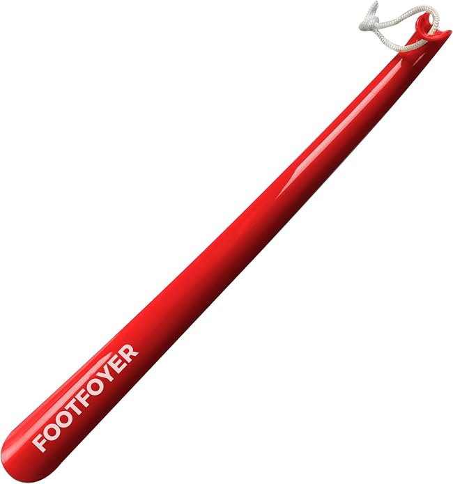 Long shoehorn that is comfortable to wear and has a handle is ideal for both men and women