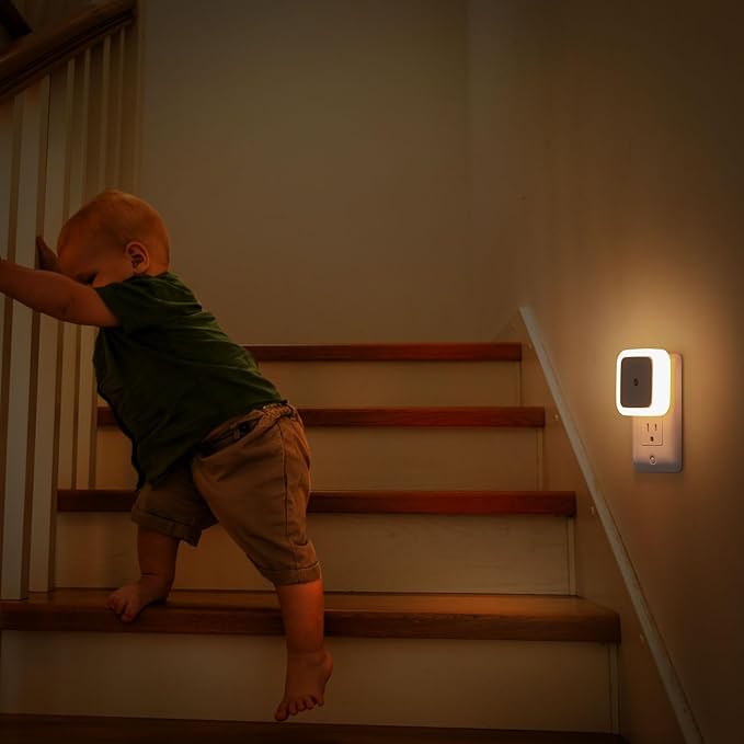 Sujeet Night Light, Night Lights Plug into Wall 8-Pack, Nightlight Plug in Night Light, Dusk to Dawn Night Lamp Led (Warm White)