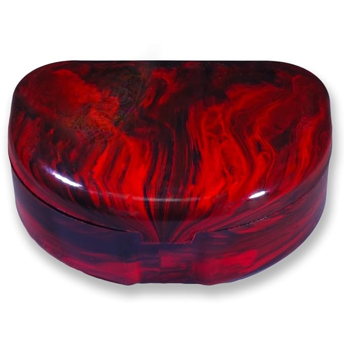 QUIST (TM) FarOut - Orthodontic Retainer Case (Dark Red)