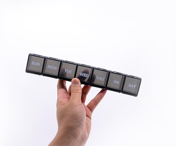 Sukuos Medium Large Weekly Pill Organizer – 7 Day Daily Pill Box, Easy-to-Open Medicine Container with Silkscreen & Clear Lid for Vitamins, Fish Oils or Supplements