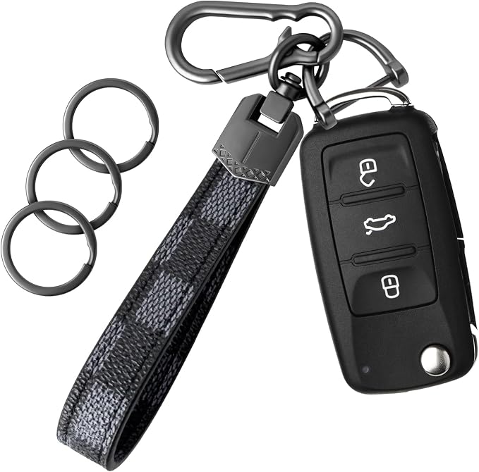 OHKYOOT Leather Car Keychain for Home Car Keys | Carabiner Clip Key Fob Keychain for Women Men,Car Key Holder with 3 Key Ring and Anti-Lost D Ring