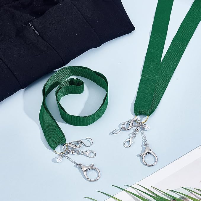PH PandaHall 2pcs Zipper Helper Pull for Dresses, Dress Zipper Pull Helper Green Zipper Puller Zip with Hook and Clip Zipper Extender Zipper Gripper Zipper Tool for Tight Dress-Boots Zip up Dress