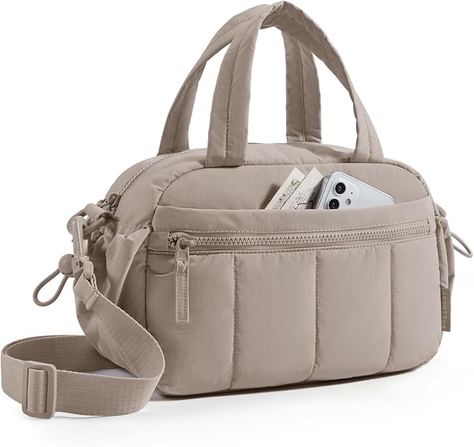 BAGSMART Duffle Bag for Travel, Gym Bag for Women, Weekender Carry on | PVC Wet Pocket, Airline Approved Personal Carry-on Size, Fits Under-seat, One Bag for Gym, Travel, Hospital, Overnight