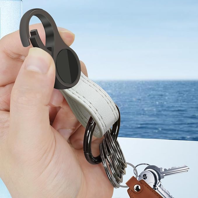Idakekiy Key Chain with 4 Key Rings and Quick Release Carabiner Clip Leather Car Keychain for Men and Women