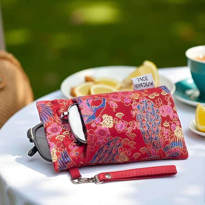 Face Shadow Double Glasses Case Soft Eyeglass Case For Women Men Squeeze Top Sunglasses Case With Cleaning Cloth