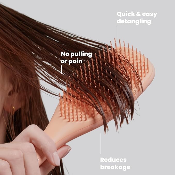Tangle Teezer Ultimate Detangler Brush, Straight to Wavy, Apricot | Patented two-tier, regular-flex teeth reduce breakage & split ends on wet or dry hair; Shower-friendly hairbrush for all ages