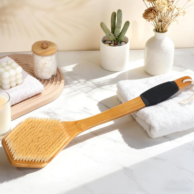 eaxun 17.5 Inches Bamboo Back Scrubber for Shower with Curved Long Handle | Natural Boar Bristles, Shower Brush with Anti-Slip Grip, Exfoliating Back Washer for Bath or Dry Brushing, Men & Women