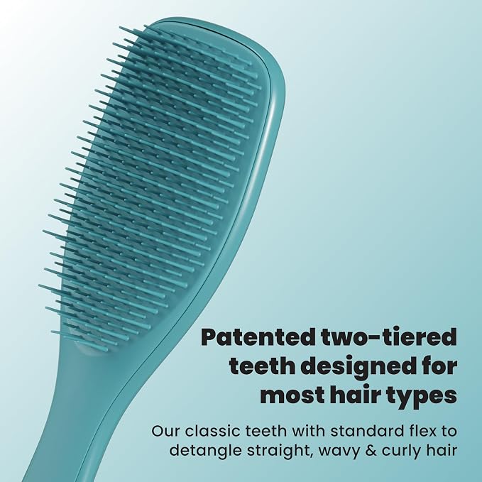 Tangle Teezer Ultimate Detangler Brush, Straight to Wavy, Teal | Patented two-tier, regular-flex teeth reduce breakage & split ends on wet or dry hair; Shower-friendly hairbrush for all ages