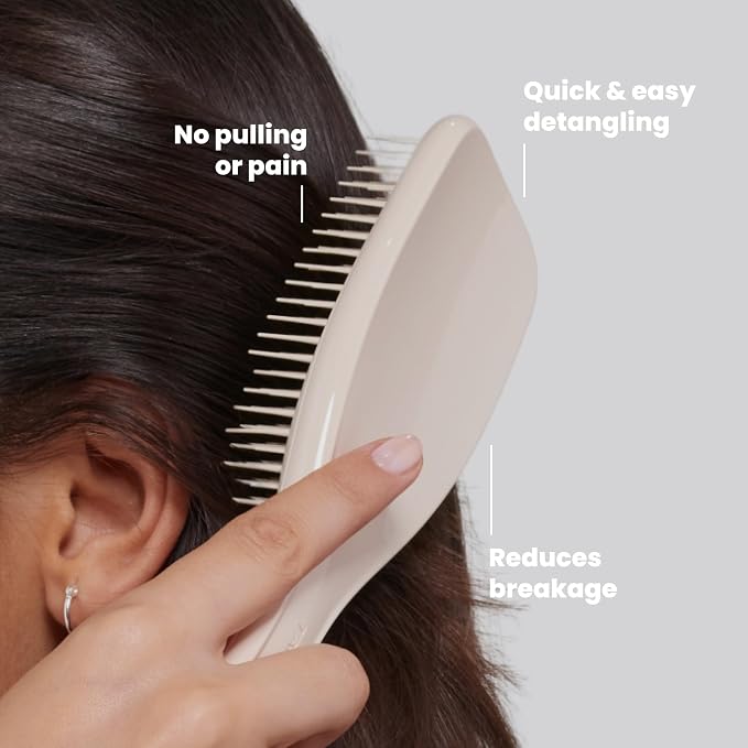 Tangle Teezer Ultimate Detangler Brush, Straight to Wavy, Cappuccino | Patented two-tier, regular-flex teeth reduce breakage & split ends on wet or dry hair; Shower-friendly hairbrush for all ages
