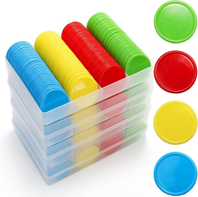 Pumtus 640 Pcs Plastic Poker Chips, 4 Colors Bingo Chips with Storage Box, 1.5 Inch Card Game Tokens, Counter Disk Counting Markers for Math Practice, Opaque Reward Coin for Teaching, Parties, Casino