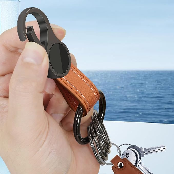 Idakekiy Key Chain with 4 Key Rings and Quick Release Carabiner Clip Leather Car Keychain for Men and Women