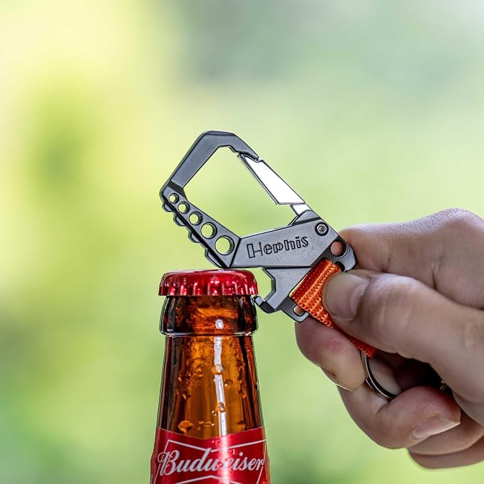 Skull Heavy Duty Key Chain,Car Emergency Escape Tool, Seat belt Cutter,Bottle Opener,Carabiner Car Key Chains