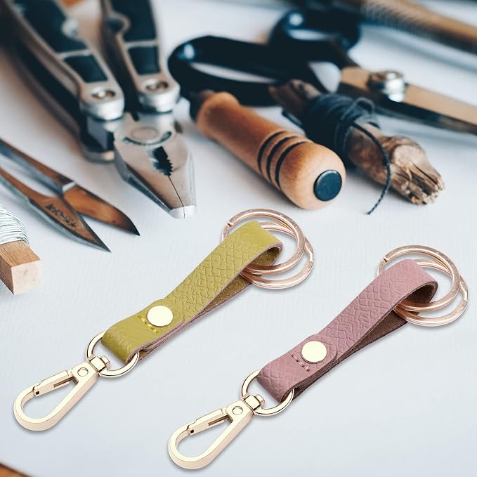 Wisdompro 2 Pcs Genuine Leather Belt Loop Keychain for Men and Women | Heavy Duty Key Chain Holder with Retro Vintage Bronze Belt Loop Clip and 2 Keyrings for Keys, Car Fob