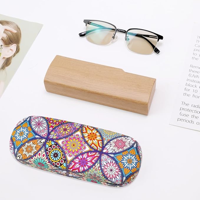 PERFECTSIGHT Hard Shell Eyeglasses Case, Kawaii Protective Glasses Case for Kids, Cute Eyeglass Case for Women Men Girls