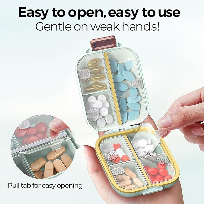 7 Compartments Travel Pill Organizer, Foldable Portable Airtight Daily Pill Box, Compact Pill Case for Purse & Pocket, BPA-Free Medicine Organizer for Vitamins Fish Oil Supplements (Green)