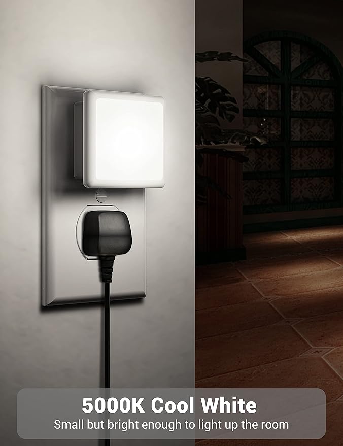 JandCase LED Night Light, Night Light Plug into Wall with Light Sensors[4 Pack], 5000K Daylight, Small Nightlight for Kids Bathroom,Hallway,Dinning Room,Kitchen
