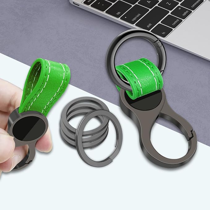 Idakekiy Key Chain with 4 Key Rings and Quick Release Carabiner Clip Leather Car Keychain for Men and Women