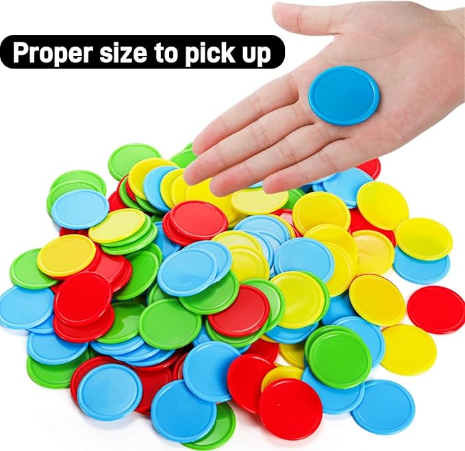 Pumtus 640 Pcs Plastic Poker Chips, 4 Colors Bingo Chips with Storage Box, 1.5 Inch Card Game Tokens, Counter Disk Counting Markers for Math Practice, Opaque Reward Coin for Teaching, Parties, Casino