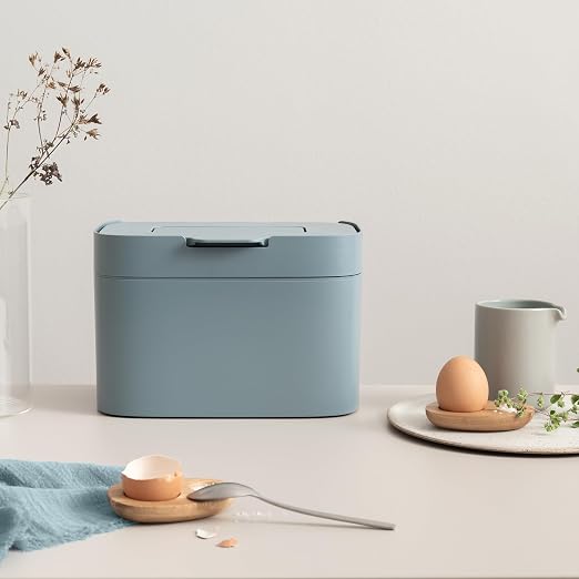 KAZAI. Compost Bin Kitchen 'Elin' | 1.2 GAL / 4.5L Countertop Compost Bin with Lid & Carbon Filter | Odor-Free, Dishwasher Safe, with Inner Bucket | Small Indoor Kitchen Composter | Stone-Blue