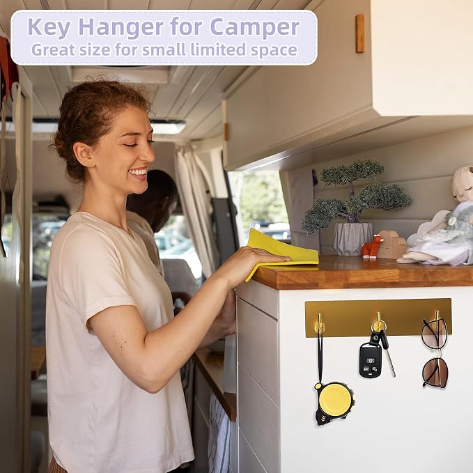 VIS'V Key Holder Wall Mount, Small Adhesive Key Hanger with 3 Hooks, Gold | Metal Material, No Drilling, Extra Adhesive Strip, Suitable for Entryway, Hallway, Doorway, Kitchen, Garage, Camper
