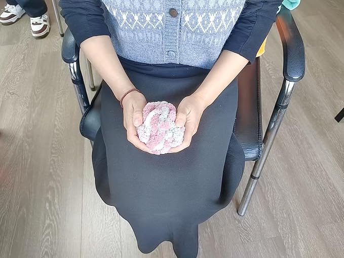 Fidget Ball for Alzheimer Dementia Patients Therapy and Anxiety Relief Sensory Toys Autism Special Needs Elderly Stretch Squeeze Skin Pickers ADHD OCD Finger Decompression Products