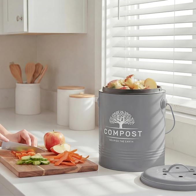 Perfnique Kitchen Compost Bin, 1.3 Gallon Countertop Compost Bin with Lid, Indoor Compost Bucket Includes Inner Bucket Liner and Carbon Filter, Small Compost Bin with Trash Bags (with Bags, Grey)