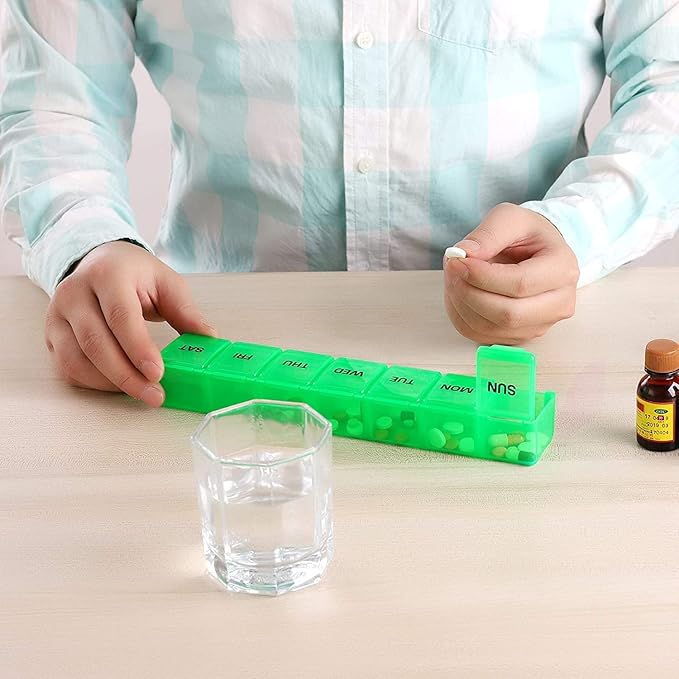 Pill Organizer 2P Green XL Extra Large Weekly and Daily Pill Cases