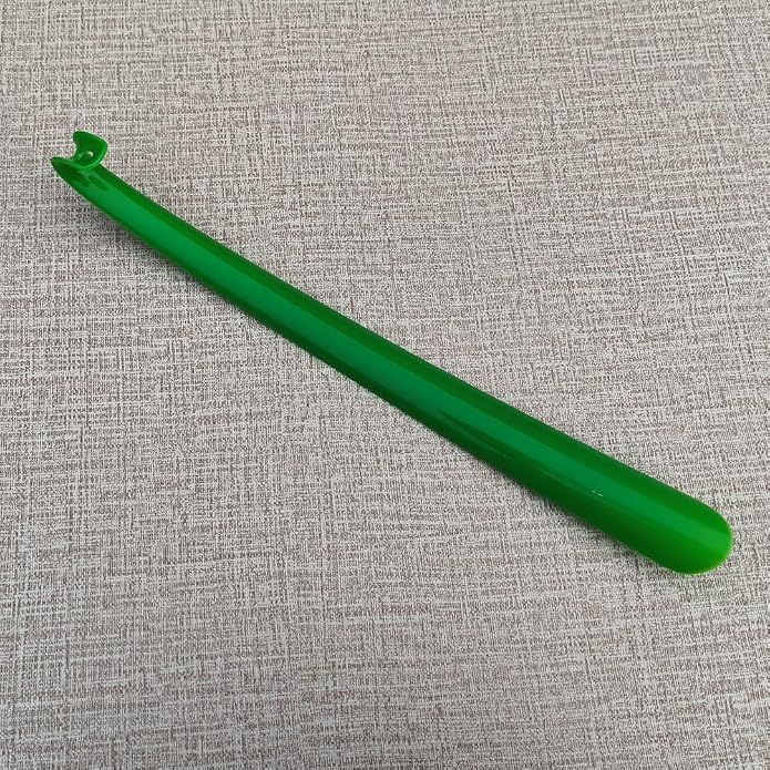 Plastic Shoehorn, Long Handle Plastic Shoe Horn for Men and Women, Portable, and Lightweight, Nice Design