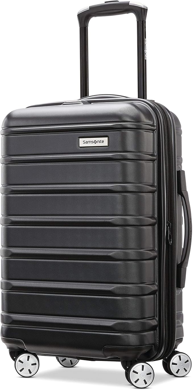 Omni 2 Airline Approved Carry-On Luggage – Stress-Free Size Meets 22x14x9" Requirements – For Fast Trips & Avoiding Baggage Fees – Dual 360° Spinner Wheels, USB Power Hub, Expands 1.5” – Black