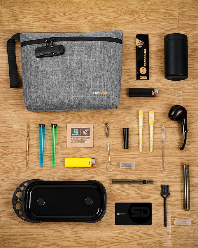 Smell Proof Bag, Odor Proof Bag with Combination Lock, Durable Smell Proof Container with Carbon Lining, Secure Odorless Travel Pouch for Home & On-the-Go (Camouflage)