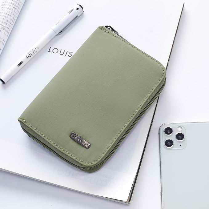Travelon RFID Blocking Passport Zip Wallet