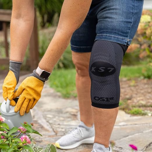 OrthoSleeve Knee Brace for ACL, MCL, Injury Recovery, Meniscus Tear, knee pain, aching knees, patellar tendonitis and arthritis (3XL, Black, Single)