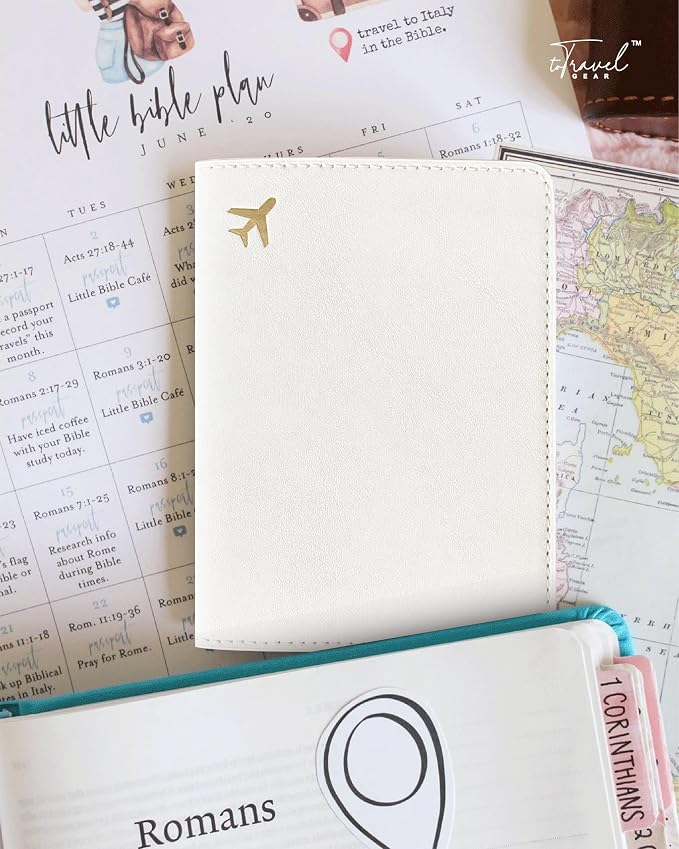 Passport Holder for Travel, RFID Blocking Waterproof PU Leather Travel Passport Cover Case Wallet