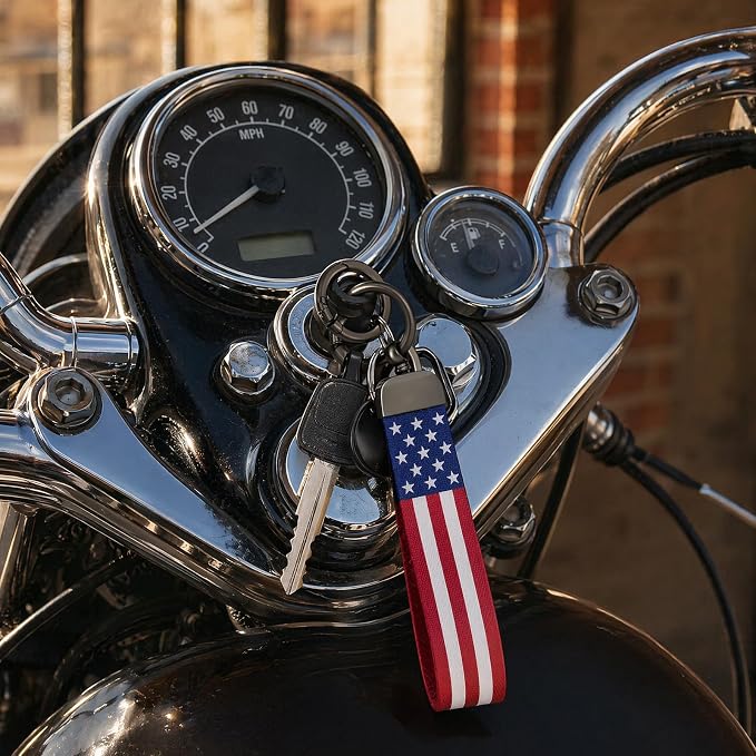American Flag Keychain for Men Women, Leather USA Flag Key Chain for Daily | Flag keychain adds heritage patriotic style, Metal D-ring keep daily keys grouped,Practical gift for dads, husbands, wives
