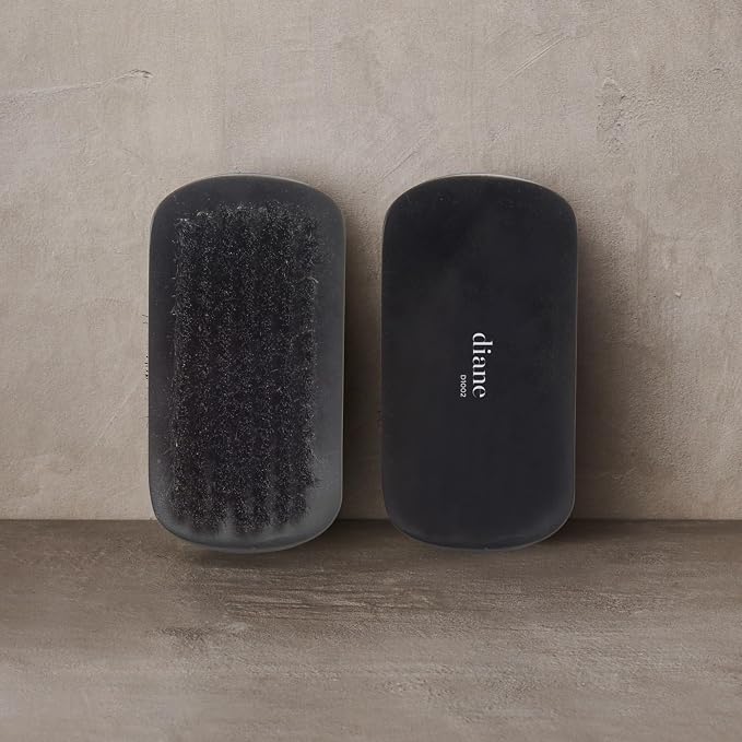 Diane 100% Boar Bristle Curved Brush for Men and Women - Detangling, Smoothing Wave Styles for Fine to Medium Hair, Restores Shine and Texture
