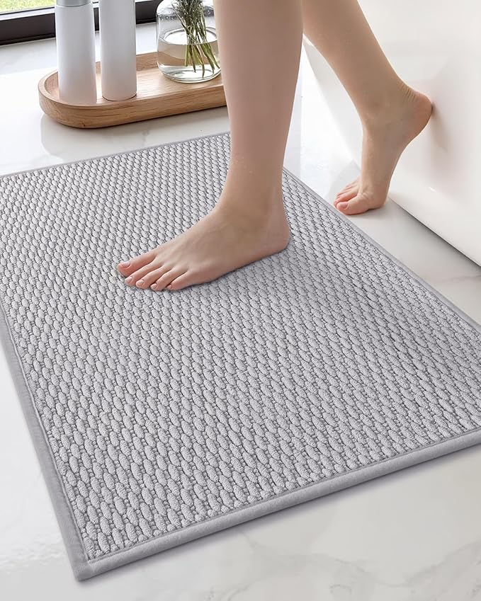 Color&Geometry Bathroom Rugs with Rubber Backing, Non Slip Machine Washable Bath Mat, Soft Absorbent Chenille Boho Carpet for Bathroom Floor, Tub and Shower,17"x29", Light Grey