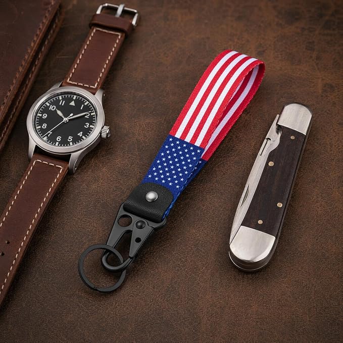 American Flag Keychain for Men Women, Leather USA Flag Key Chain for Daily | Flag keychain adds heritage patriotic style, Metal D-ring keep daily keys grouped,Practical gift for dads, husbands, wives