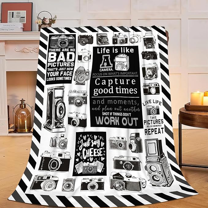 Yibuda Retro Camera Blanket Photography Flannel Plush Throw Blanket Cozy Black White Decor Fleece Stuff Blanket Gifts for Lover Girls Boys Kids Adults Women Bed Travel 40"x50"